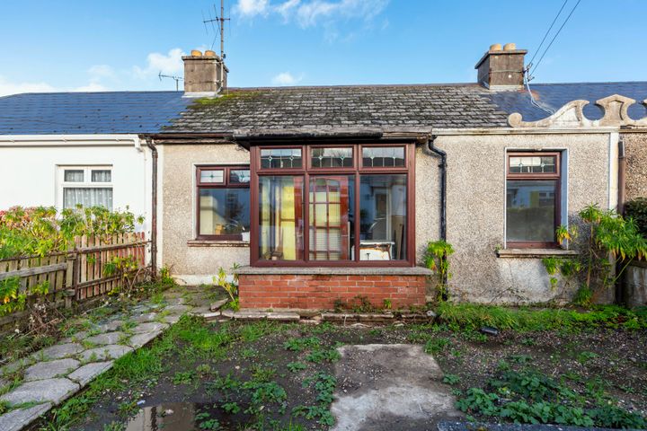 3 O'Connell Avenue, St John's Road, Wexford, Y35X8D9