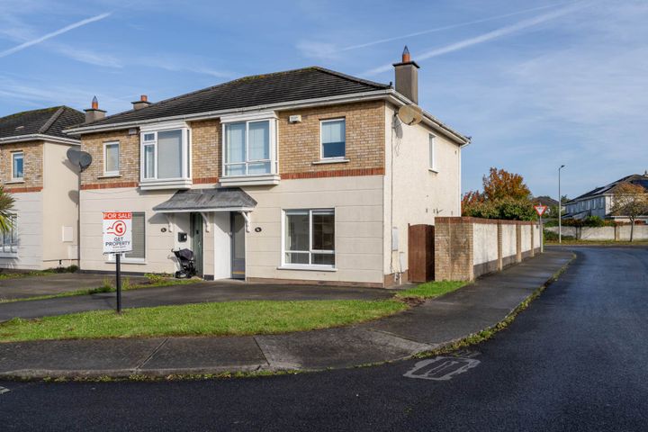 26 Riverwood Park, Castleknock, Dublin 15, D15F6C9