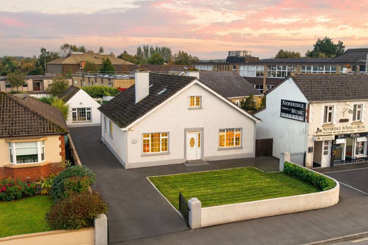 Ashley House, Naas Road, Newbridge, Co. Kildare, W12DY00