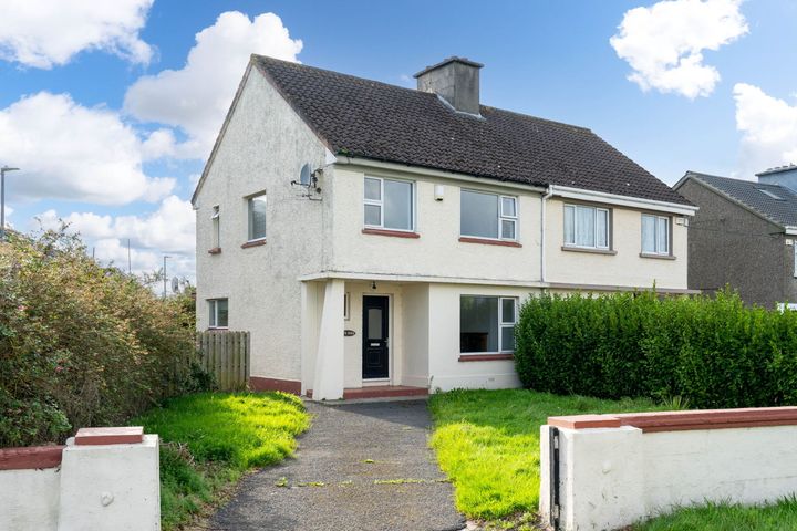 Avon House, 1 South Quay, Arklow, Wicklow