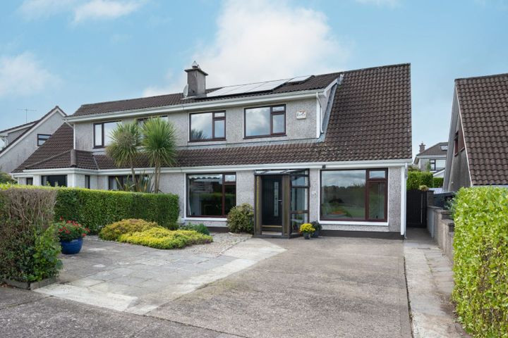 5 Manor Grove, Thornbury View, Rochestown, Co. Cork, T12R2HV