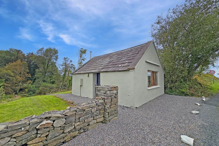 Carroweragh, Kilshanny, Co. Clare, V95AK60