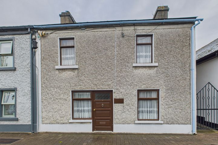 Saint Michael's Square, Ballinasloe, Co. Galway, H53E304