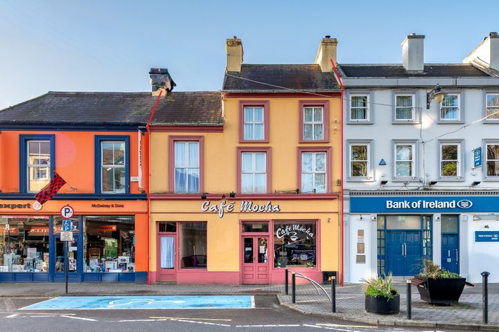The Square, Kenmare, Co. Kerry, V93YW44