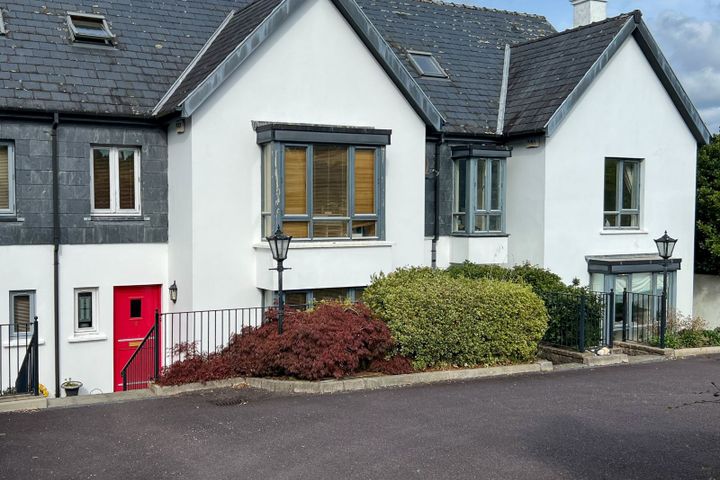 2 Rectory Court, Rampart Lane, Kinsale, Co. Cork, P17P220
