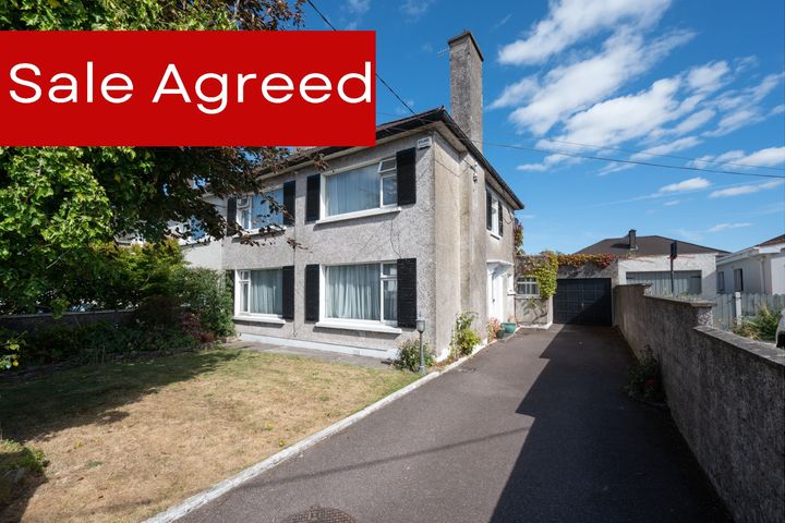 Trenton, Loreto Park, Douglas Rd South, Cork