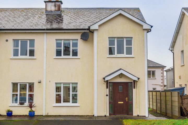 5 Cluain Dara, N39AH27