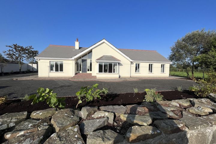 Bridgeville House, Rathcobican, Rhode, Offaly