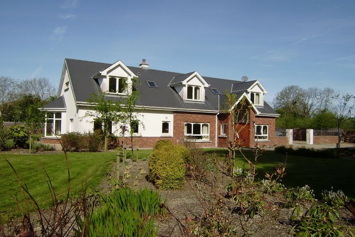 Archwood House, Ballyrobin, Ferrybank, Co. Waterford