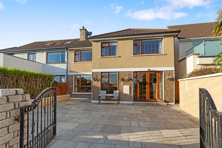 5 Hillview Drive, Dun Laoghaire, Co Dublin, Dun Laoghaire, Co. Dublin, A96E8P5