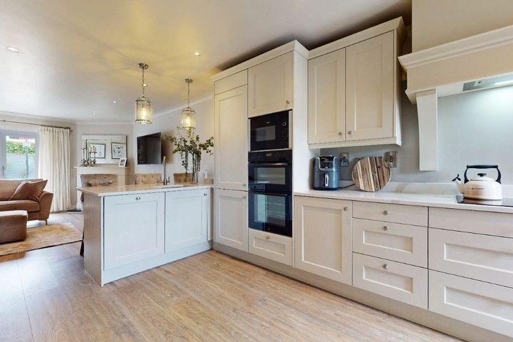 38 Heath Square, Finglas, Dublin 11, D11PR63