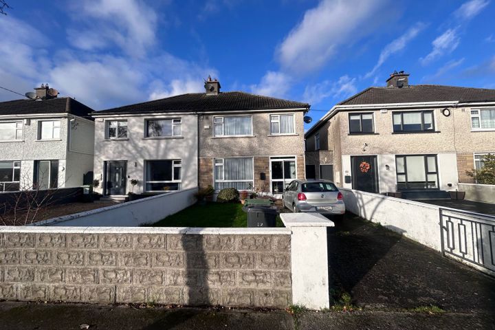 27 Aylmer Road, Newcastle, Co. Dublin