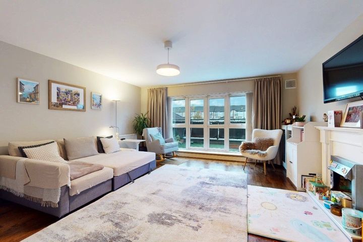 18 Lanesborough Court, Finglas, Dublin 11, D11DE78