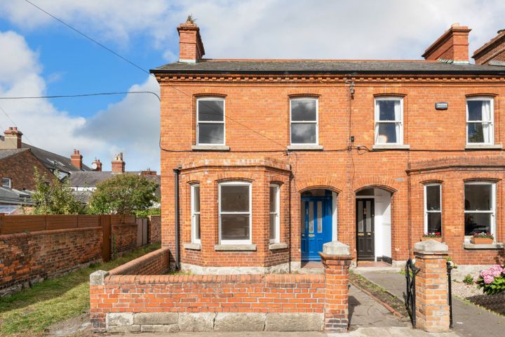 2 Gilford Avenue, Sandymount, Dublin 4, D04V520