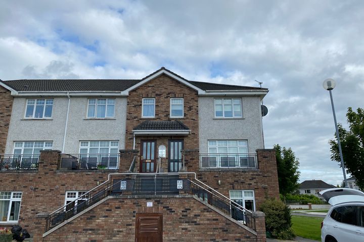 32, Monksfield Park, Bealnamulla, Athlone, Athlone, Co. Roscommon