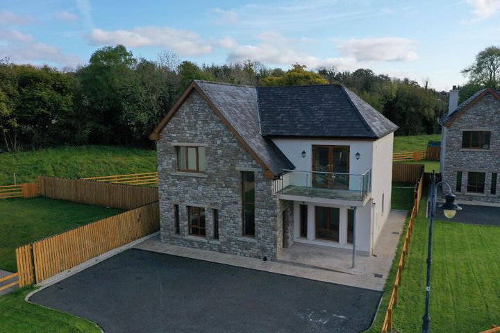 4 Cois Cuan, Drumshanbo, Co. Leitrim, Drumshanbo, Co. Leitrim, N41X5P9