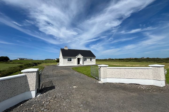 Rathlee, Easkey, Co. Sligo, F26PH01