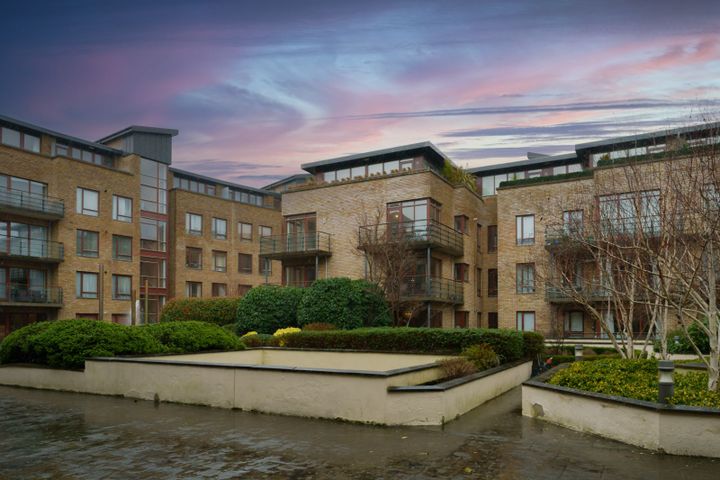 Apartment 182, De Bret House, Loreto Abbey, Grange Road, Dublin 14, D14KH30