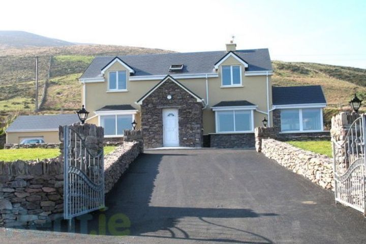 Canuig, Ballinskelligs, Co. Kerry