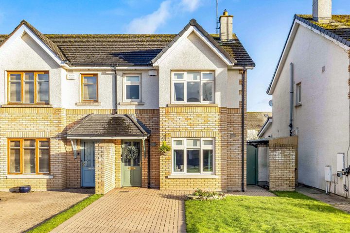 16 The Way, Milltree Park, Ratoath, Co. Meath, A85XH73