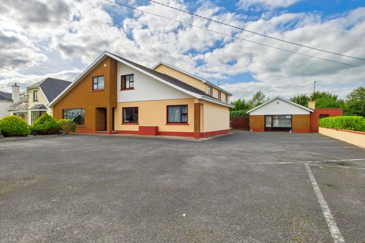 Glencar House, Gort Road, Ennis, Co. Clare, V95XK30