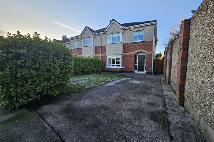 27 The Grove, Pheasant Run, Clonee, Dublin 15, D15YF97