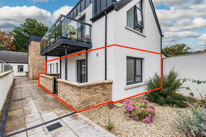 2 The Stables,, The Orchard,, Naas,, Co. Kildare, W91WNY9