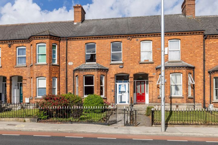 Loyola,110 Botanic Road, Glasnevin, Dublin 9, D09H4X9