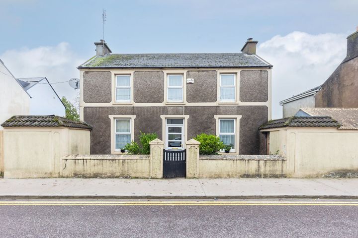 49 Main Street, Carrigtwohill, Co. Cork, T45E283