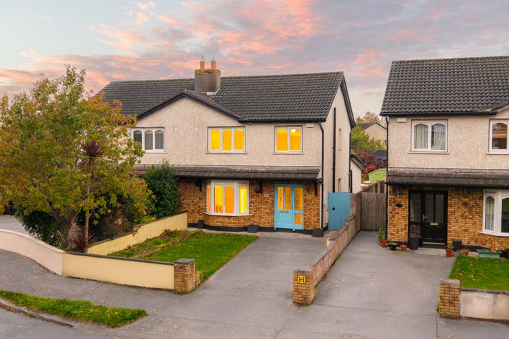 30 College Orchard, Newbridge, Co. Kildare, W12AE20