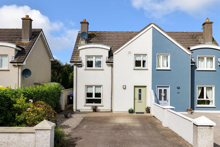 33 The Pottery, Weir Road, Tuam, Co. Galway, H54FN76