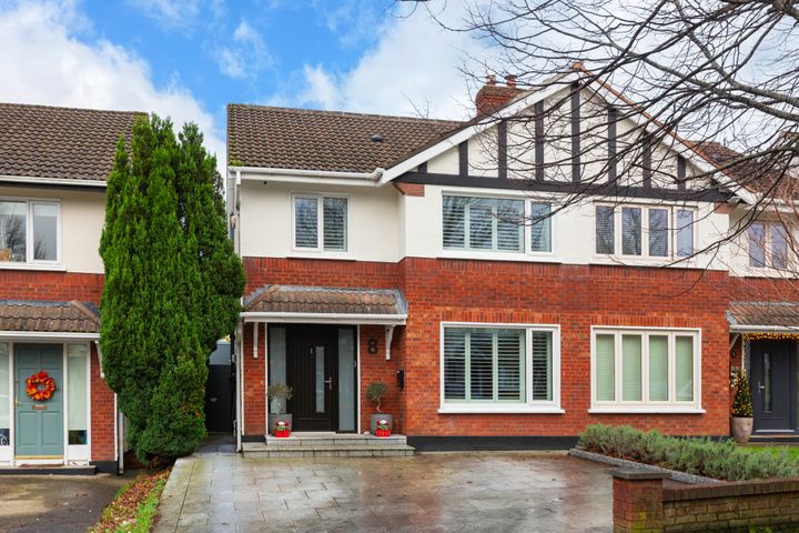 8 Glencairn Lawn,, The Gallops,, Leopardstown, Dublin 18, D18N8H0