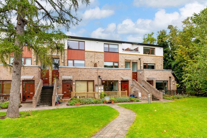 87 Olcovar, Shankill, Dublin 18, D18HH68