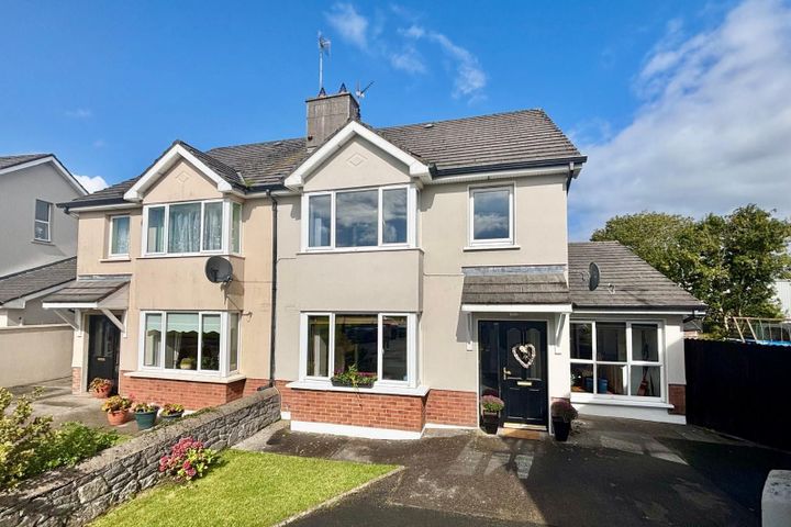 187 Palace Fields, Tuam, Co. Galway, H54E265