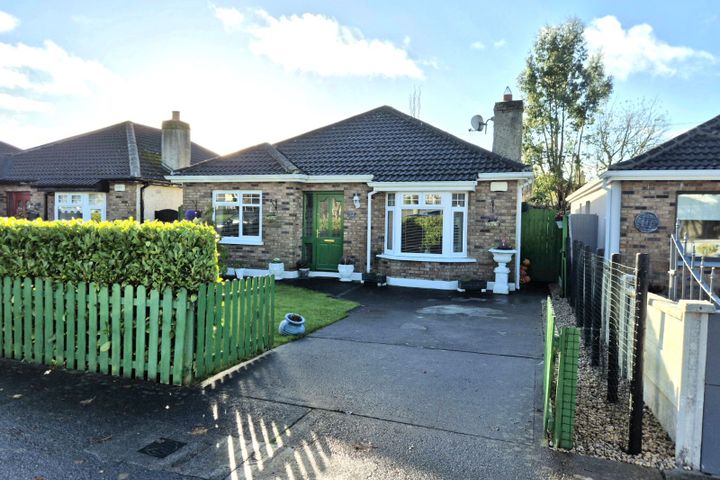52 Castlelost Vale, Rochfortbridge, Co. Westmeath, N91D433