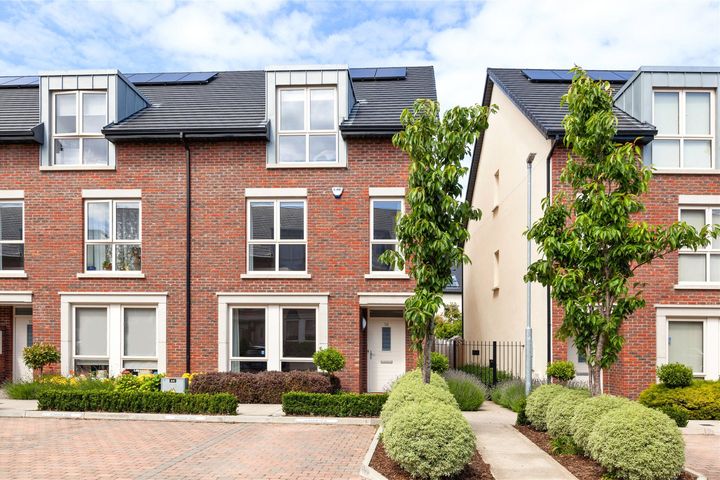 18 Fairway Drive, Cualanor, Upper Glenageary Road, Dublin