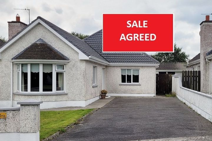 6 Hawthorn Park, Ballygar, Ballygar, Co. Galway, F42W298