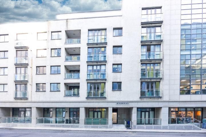 6 Butlers Place, Grand Canal Dock, Dublin 2, D02A499