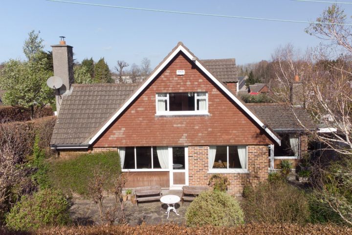 12 St Thomas Meade, Mount Merrion, Blackrock, Dublin
