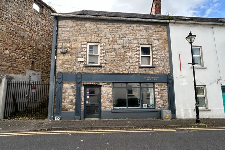 Kevin Parade, Killaloe, Co. Clare, V94V024