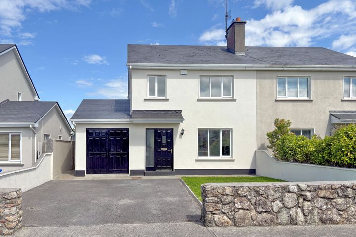 33 Bothar An tSleibhe, Moycullen, Co. Galway, H91VF6W