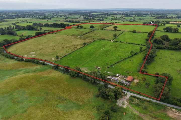 Kilcommadan, Aughrim, Ballinasloe, Co. Galway, H53V962
