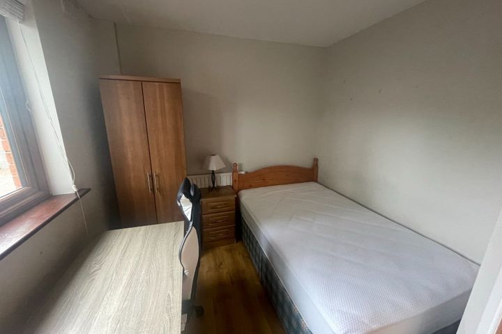 Sweetmount Avenue, Dundrum, Dublin 14, Churchtown, Dublin 14