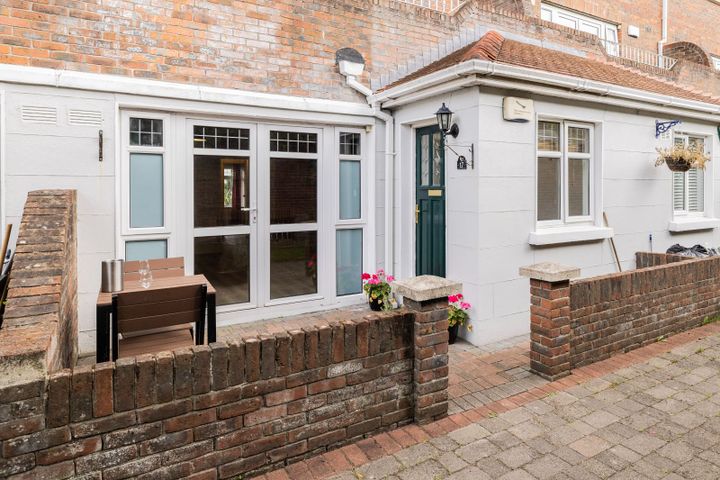 17 Heath Square, Mckee Avenue, Finglas, Dublin 11, D11KN32