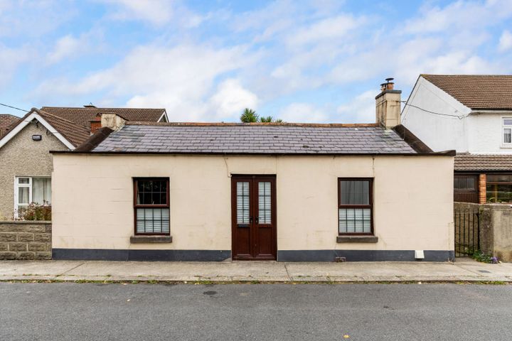 17 Lanesville, Dun Laoghaire, Monkstown, Co. Dublin, A96T680
