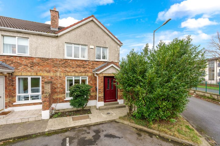 5 Linnetfields View, Castaheany, Clonee, Dublin 15, D15R2V3
