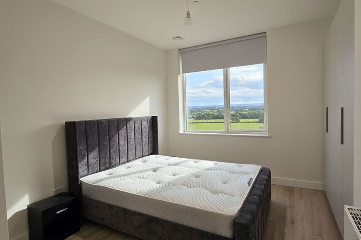 Cookstown, Double room ensuite, Tallaght, Dublin 24