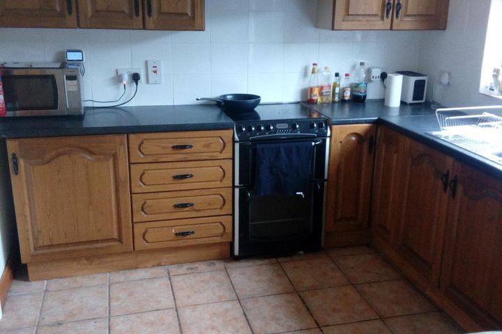valley court, Athlone, Co. Westmeath