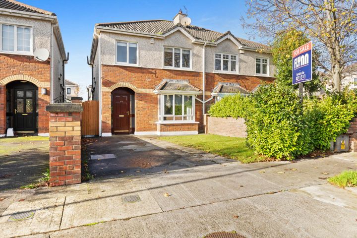 28 The Drive, Pheasants Run, Clonee, Dublin 15, Clonee, Dublin 15, D15C6X8