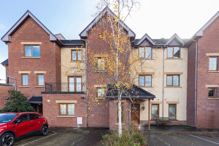 14 Ashbrook, Castlelake, Carrigtwohill, Co. Cork, T45N927